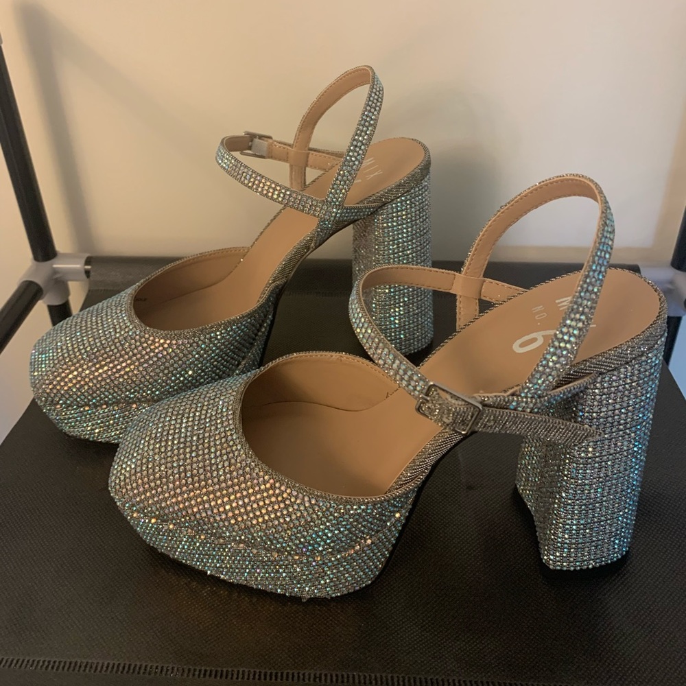 Mix No. 6 Rhinestone Surie Platfrom heel